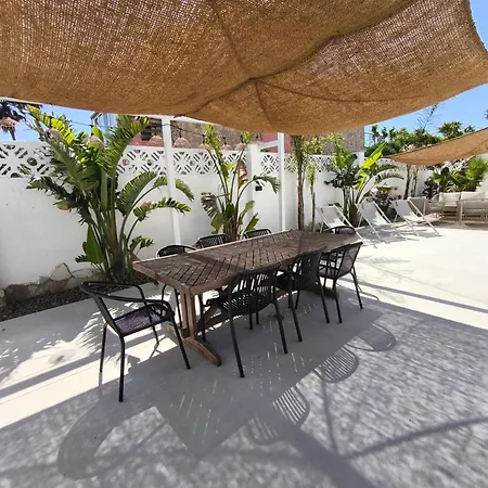 빌라 Avec Piscine A 2 Pas De La