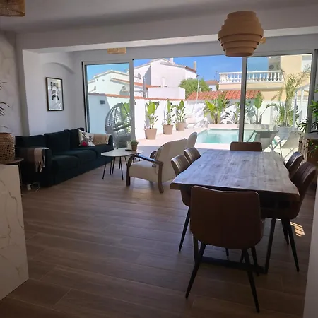 Avec Piscine A 2 Pas De La 빌라